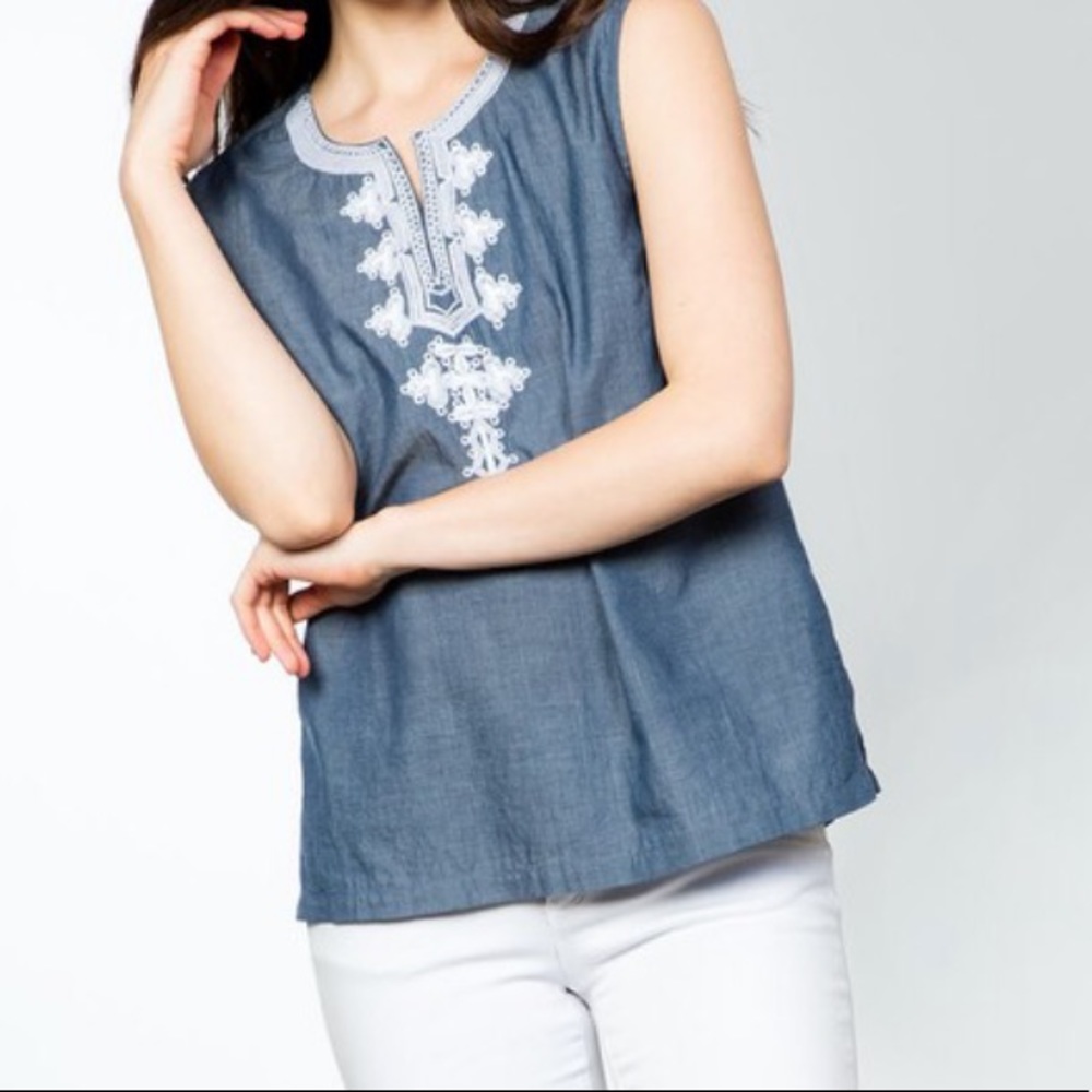 Denim - Cream Embroidery Top - Sleeveless - Picture 6 of 7
